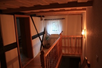 Untere Ferienwohnung – Flur zu den Schlafräumen